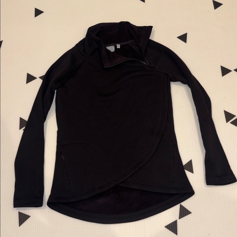 Athleta Black Long Sleeve Women's Top 1/4 Zip